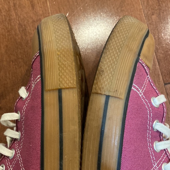 🎉🎉 HP🎉🎉Purple and Brown Converse - Picture 8 of 11